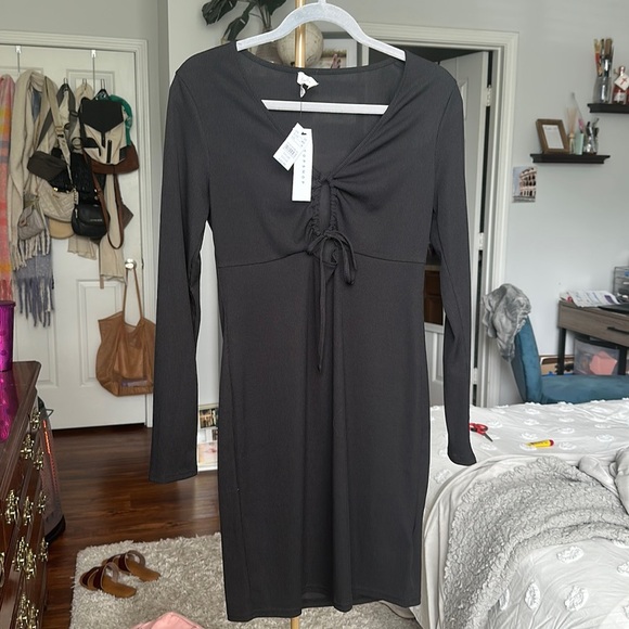 Top shop black long sleeve key hole dress with bow size 8 - Picture 2 of 5